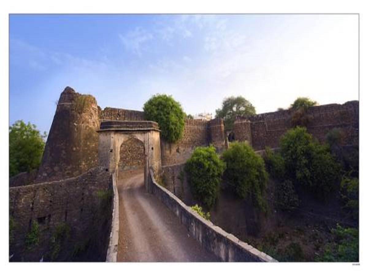 Hotel Fort Begu Begun Exterior foto